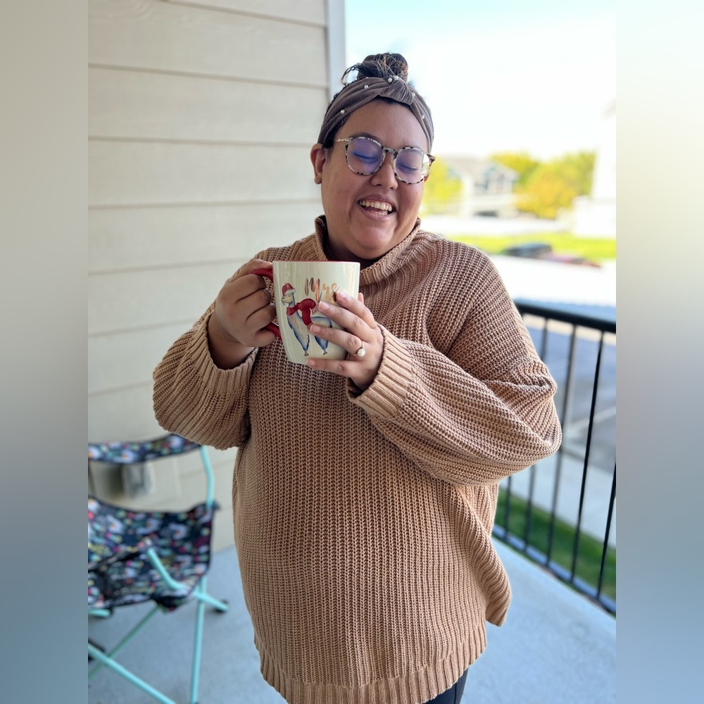 American Eagle Sweater